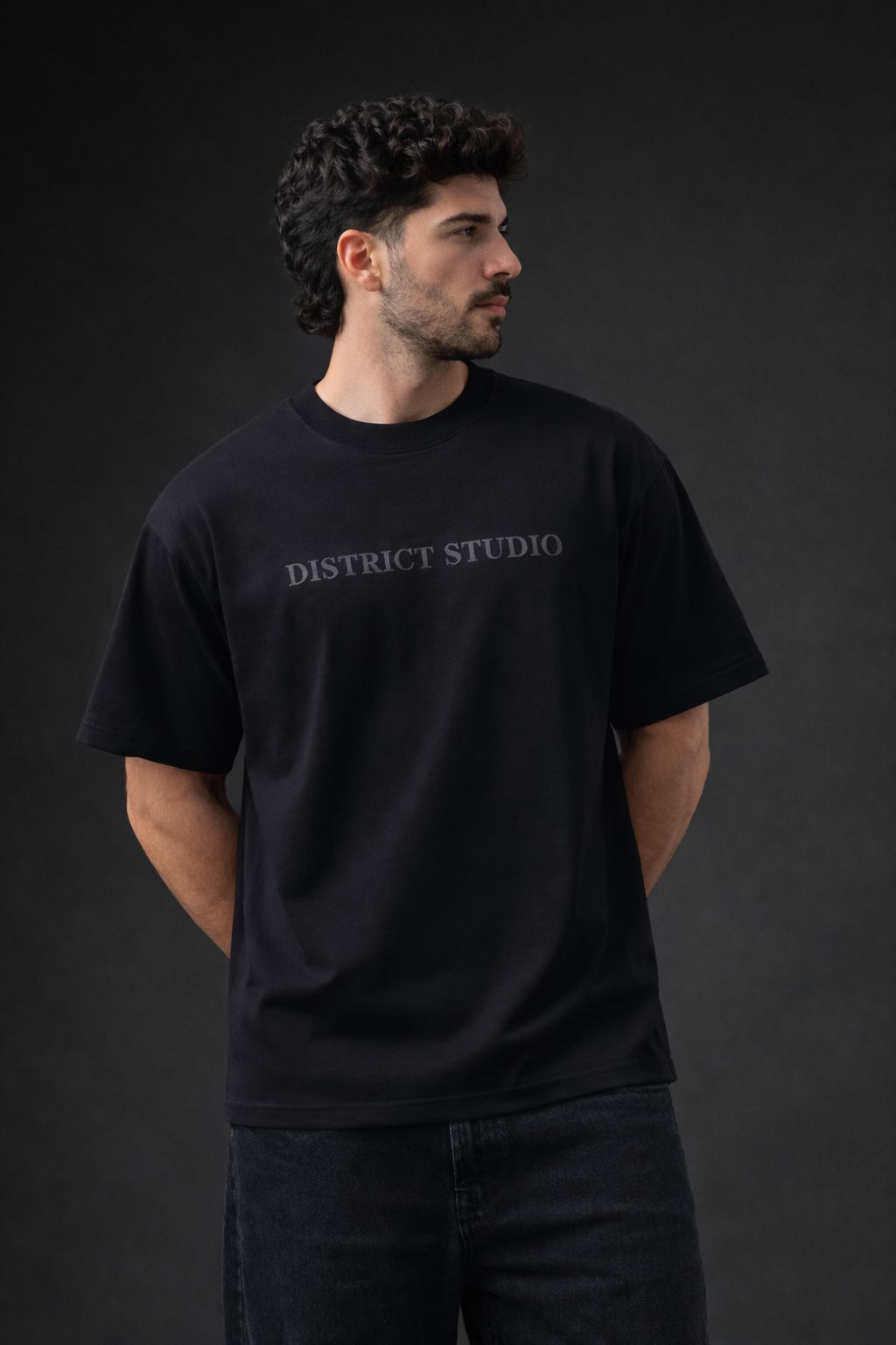 OVERSIZE DISTRICT BLACK HIGH GLOW